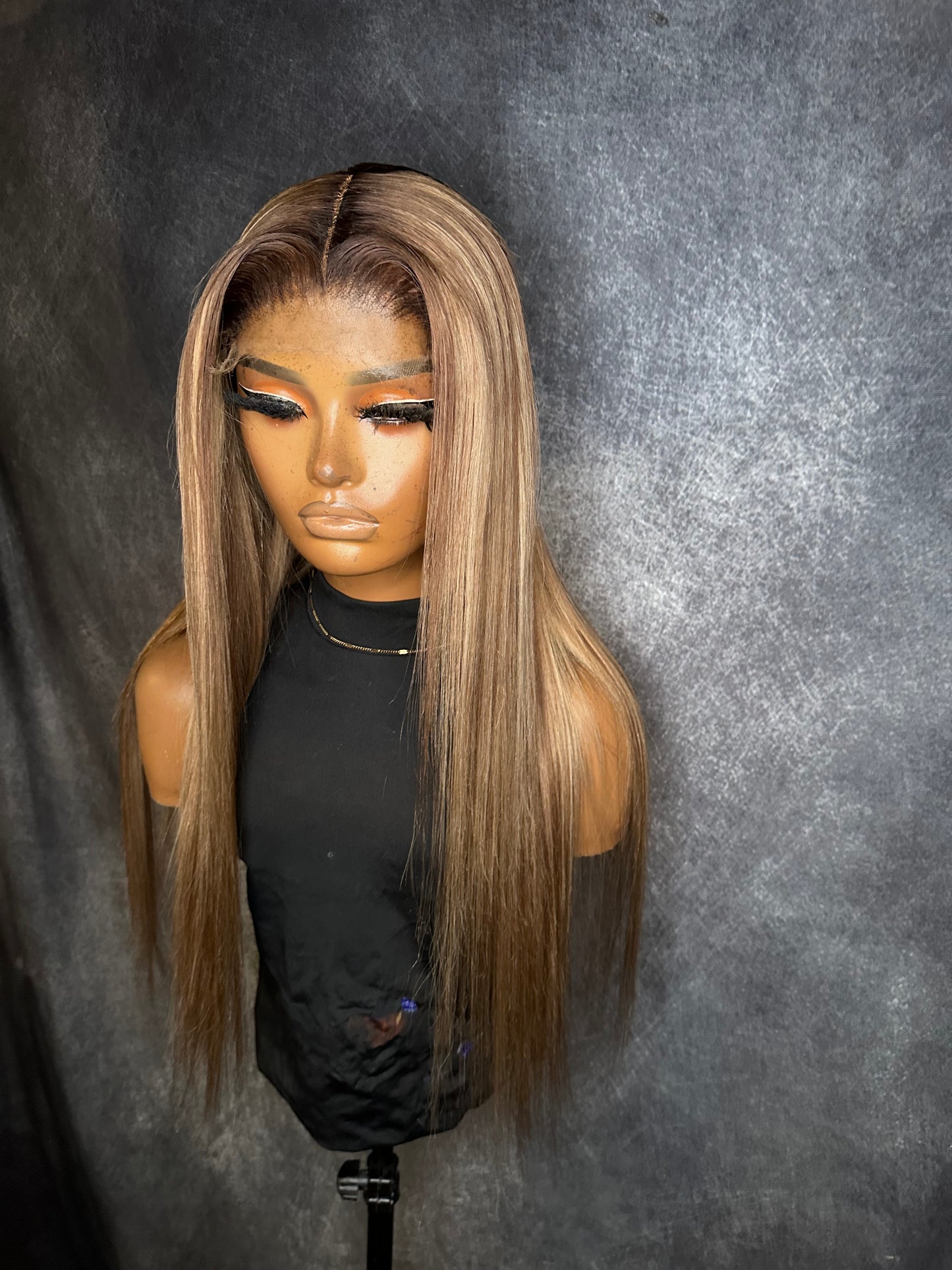 Ready to ship blonde 20”